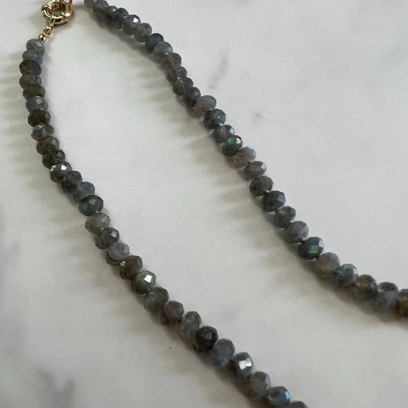 Genuine Labradorite Gemstone Bead Silk Knot Necklace Gold Filled Clasp - Picture 6 of 7